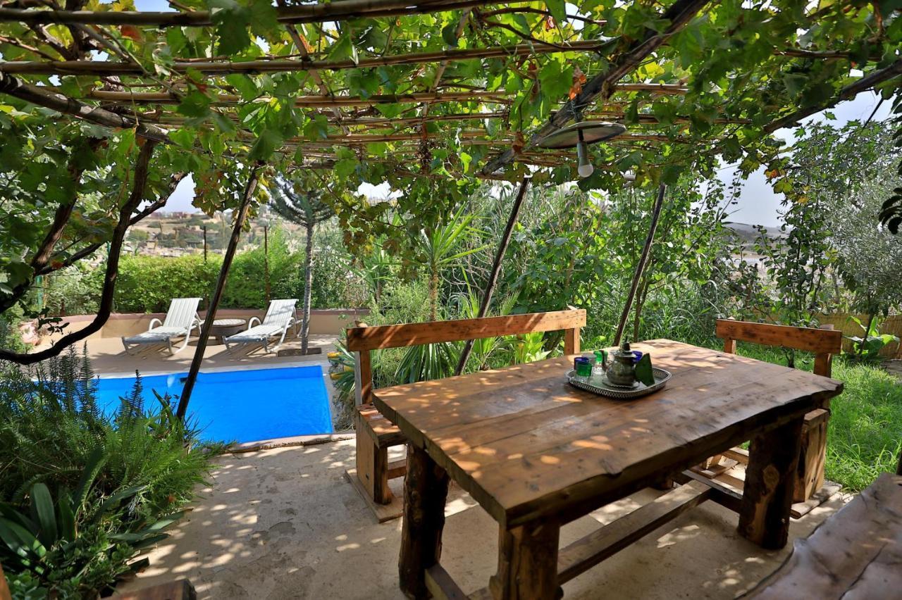 Riad Avec Terrasse Privee Et Piscine Partagee A 300M Fez Bagian luar foto